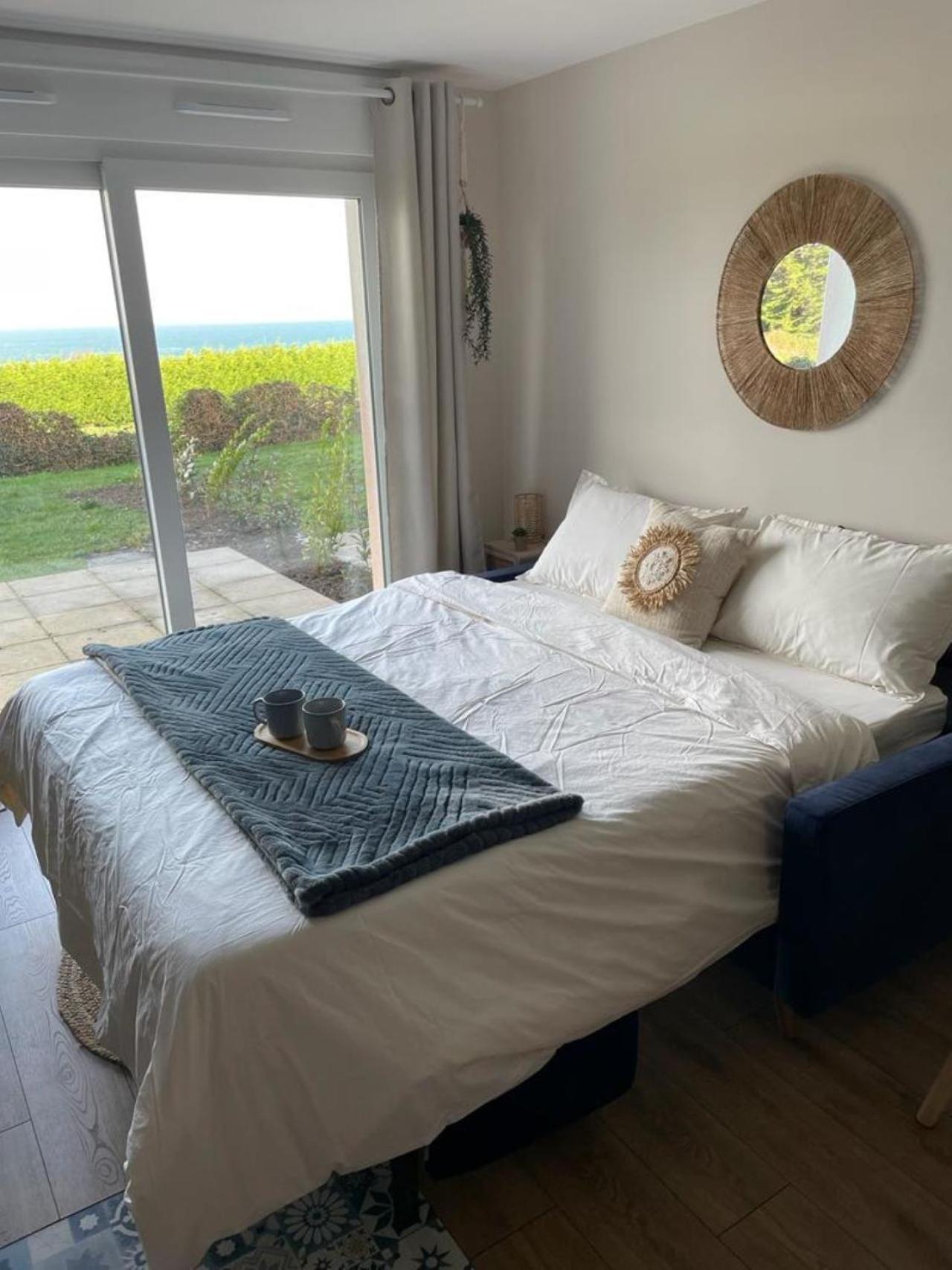 Bienvenue Au Studio L'Escale Bleue Avec Vue Mer Et Sur Le Cap Frehel Saint-Cast-le-Guildo Extérieur photo
